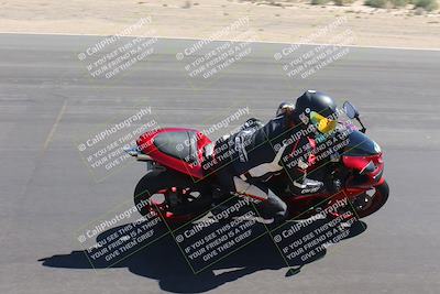 media/Oct-01-2023-SoCal Trackdays (Sun) [[4c570cc352]]/Turn 10 Inside (1250pm)/